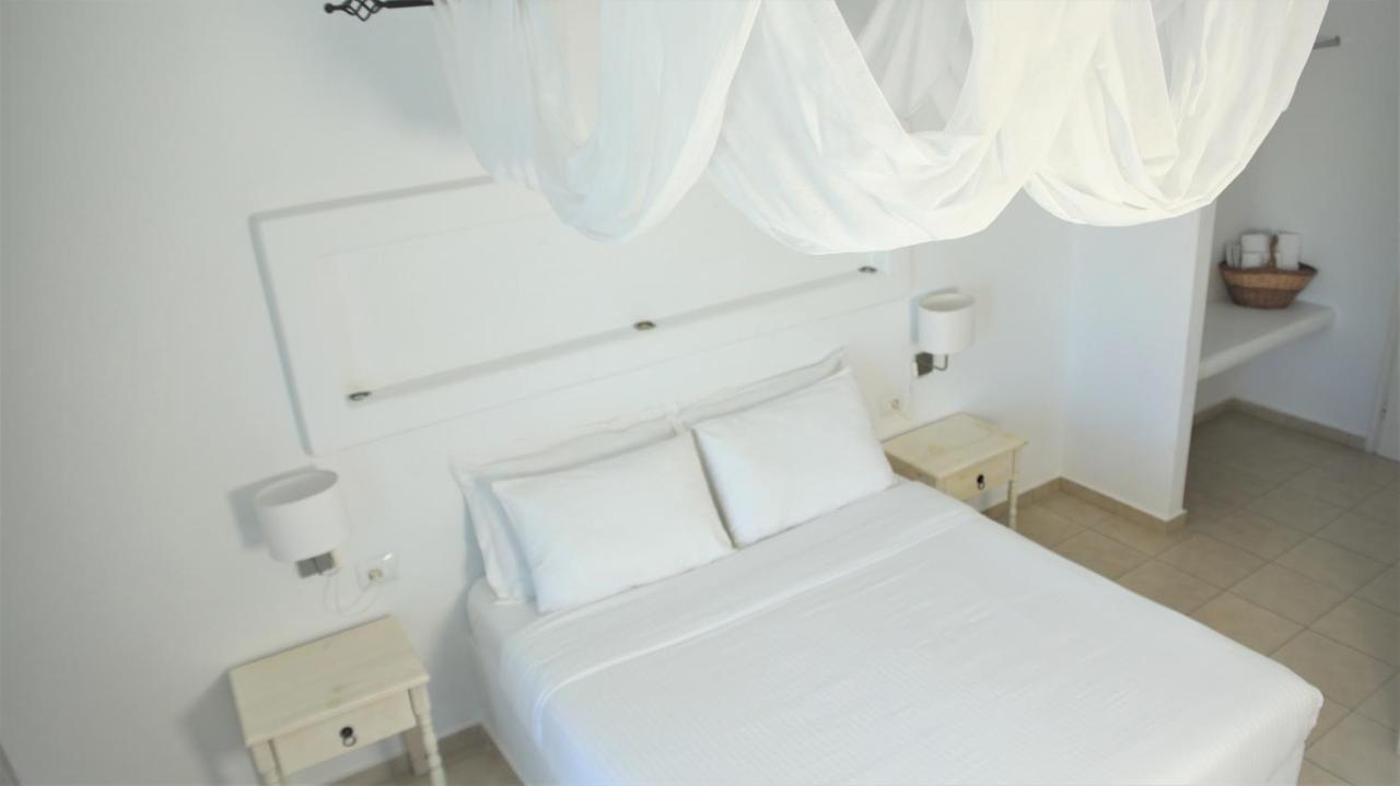 Harmony Hotel Sarandë Exterior foto