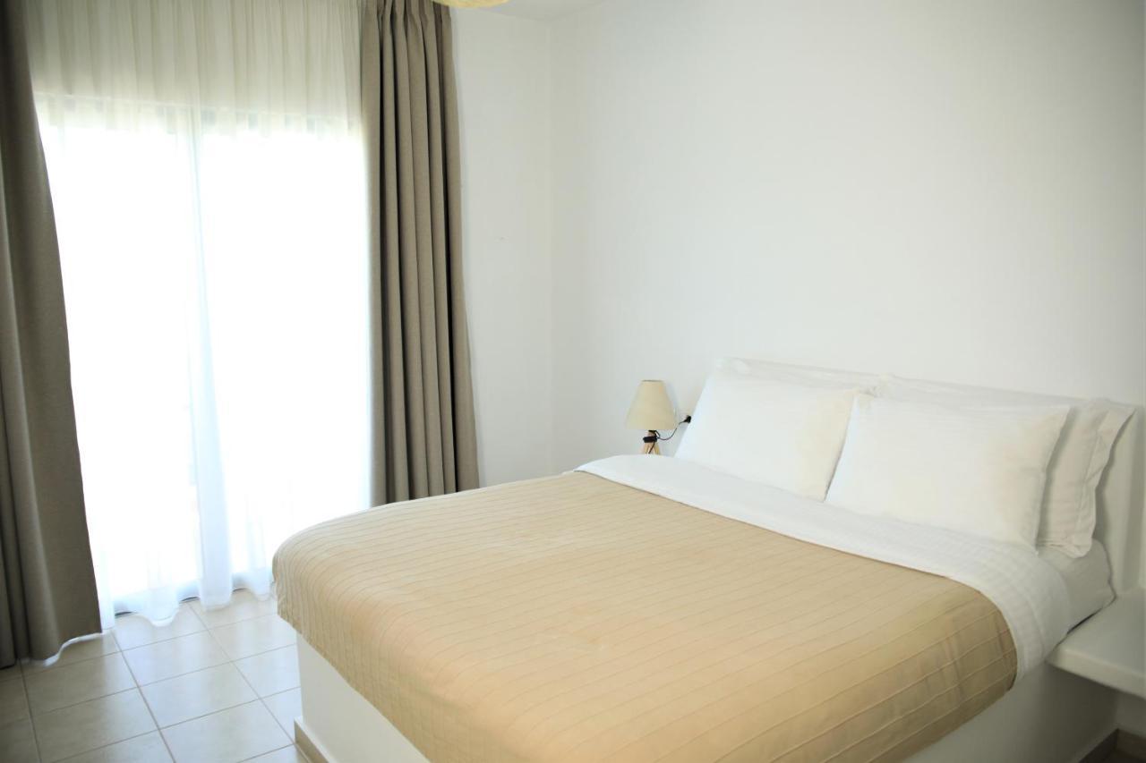 Harmony Hotel Sarandë Exterior foto